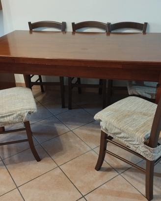 parete attrezzata componibile,tavolo  e sedie