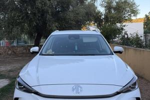 MG zs hybrid plus