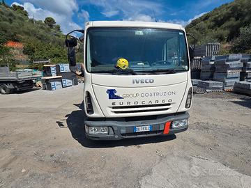 Iveco eurocargo  100