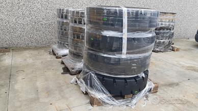 GOMME PIENE S.E. per CARICATORI