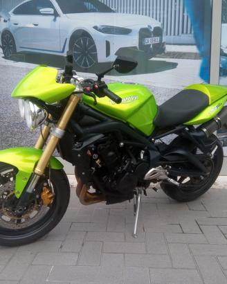 Triumph Street Triple 765