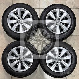 Cerchi e pneumatici 15 originali Renault Clio