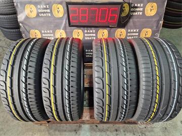 4 GOMME TAURUS 225 40 19 E 255 35 19 AL 85%