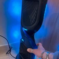 Hoverboard self-balancing scooter