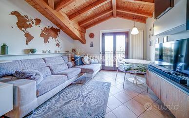 BILOCALE MANSARDATO CON BOX A CAIRATE!!!