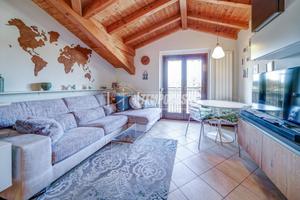 BILOCALE MANSARDATO CON BOX A CAIRATE!!!