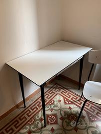 Set cucina in formica anni ‘60