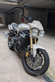 Triumph Street Triple
