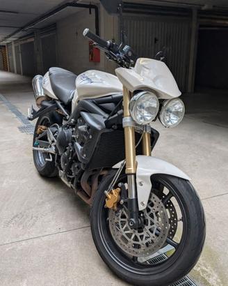 Triumph Street Triple