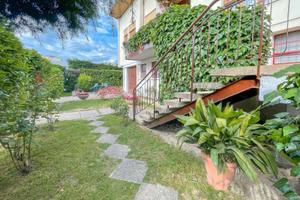 Oltrebrenta - plurifamiliare con laboratorio