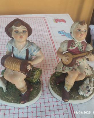 statuette ceramica  C MOLLICA