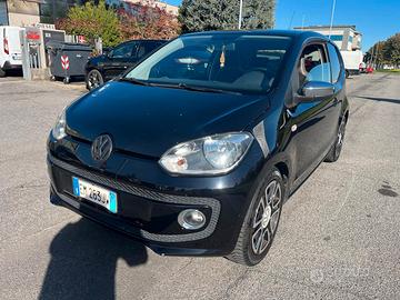 Volkswagen up! High 1.0 75cv
