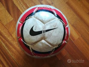 Nike T90 Swift Pallone Calcio