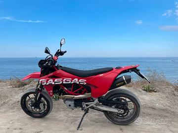 Super moto GasGas SM 700