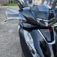 HONDA SH 150 I MOD. SPORT