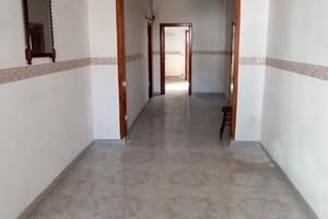 Casa piano terra + garage + ortale abitabile