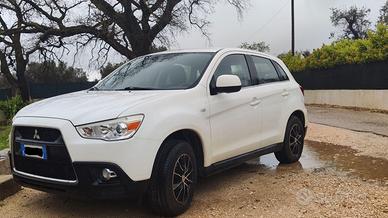 Mitsubishi ASX Diesel Suv tagliandata e gommata