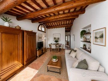 Villa di 240 m² con più di 5 locali e box auto dop