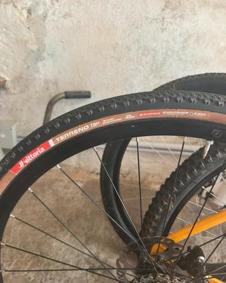 2 x Copertoni Vittoria Terreno T50 Gravel 700x40c