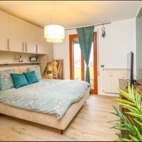 Camera di PREGIO di soli due anni.