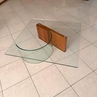 Tavolino in cristallo