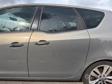 PORTIERA POSTERIORE SINISTRA OPEL Meriva 3° Serie