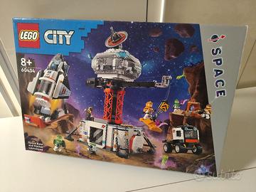 Lego 60434 Space Base and Rocket Launchpad
