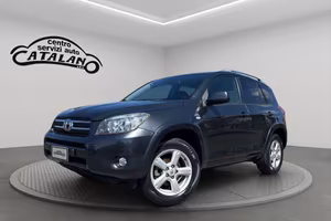 TOYOTA - RAV4 - 2.2 D-Cat 177CV Luxury pelle
