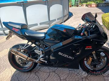 suzuki gsxr 750