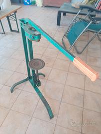 Tappatrice bottiglia