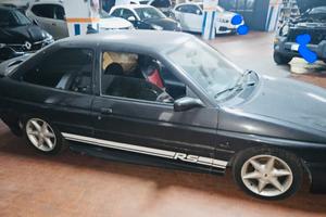 Ford escort rs 2000
