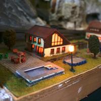 Plastico ferroviario in scala N con base in ferro