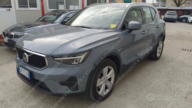 VOLVO XC40 B3 AUTOMATICO