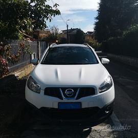 Nissan Qashqai is +2