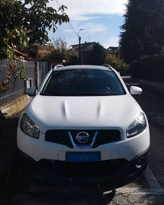 Nissan Qashqai is +2