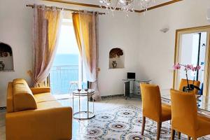 Villa costiera amalfitana