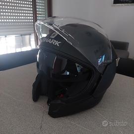 Casco Shark