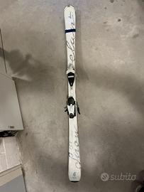 Sci con attacchi donna