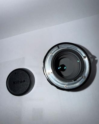 Nikkor-P.C Auto 105mm f/2.5