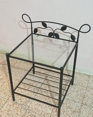 comodino ferro battuto 