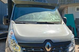 van trasporto cavalli