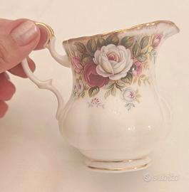 Lattiera piccola Royal Albert, Celebration 