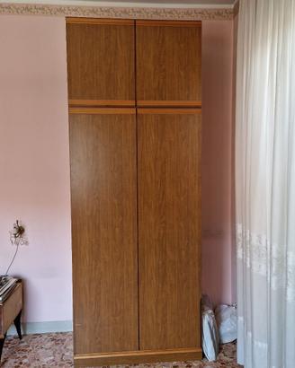 MOBILE IN LEGNO CON LETTO A SCOMPARSA