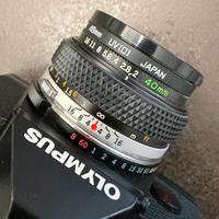 Olympus Zuiko 40mm F2 - RARO - CON PARALUCE