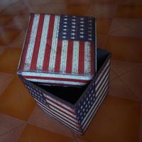 tavolo + pouf + specchio