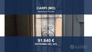 Immobile in asta di 94 m² con box auto a Carpi