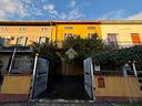 villa-a-schiera-a-prato