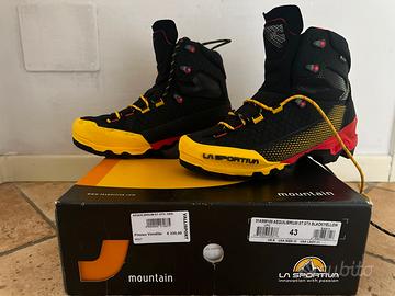 Scarponi da trekking La Sportiva