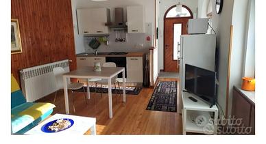 Bilocale con giardinetto