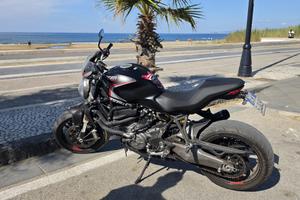 Ducati monster 821 Stealth (2021) -Unico prop.